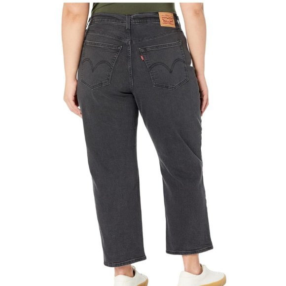 Levi's NWT Women's Black WEDGIE Straight Cut & Dry Jeans, Size 16W - Picture 4 of 5